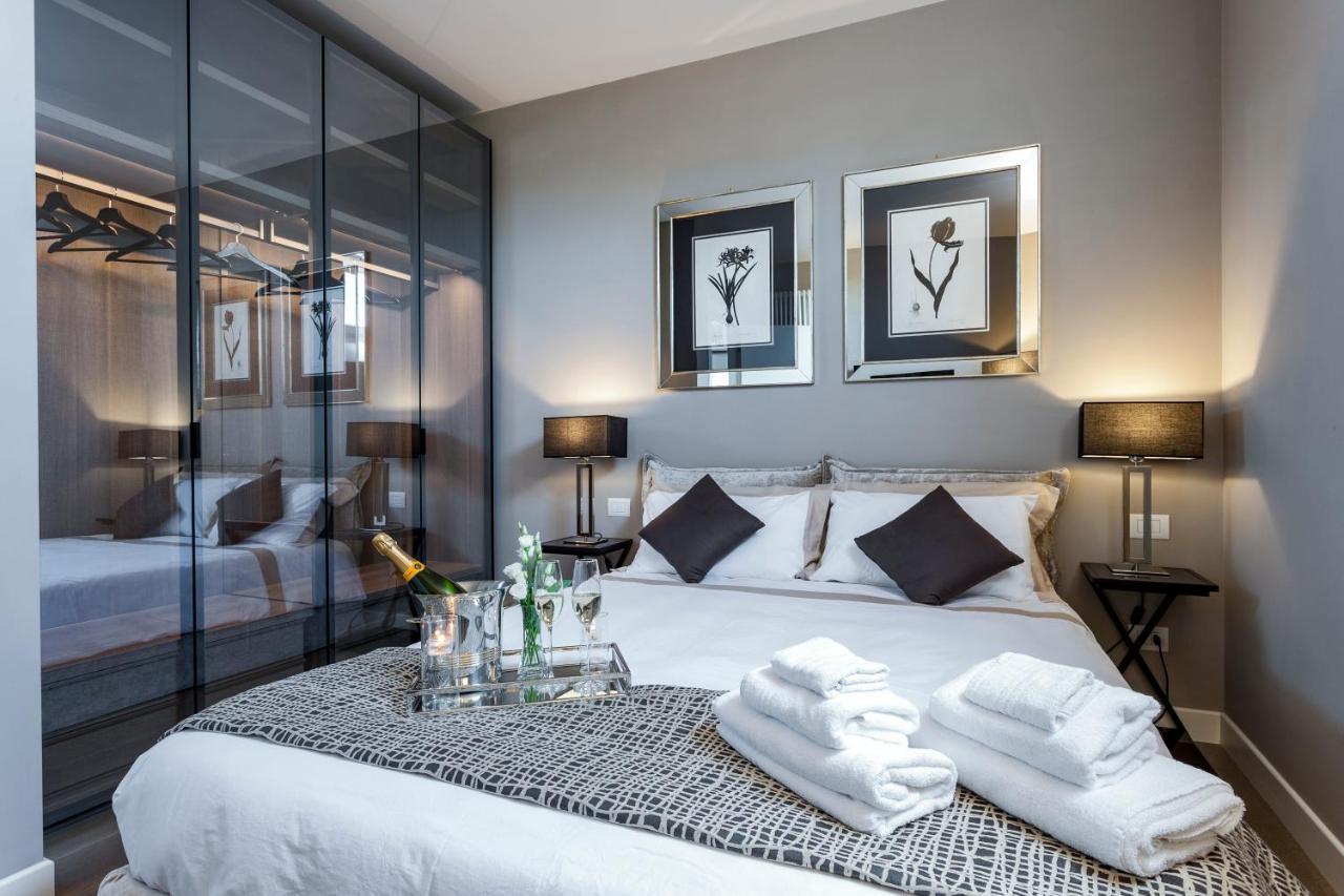 Ferienwohnung "Palazzo Signoria" Luxury Loft/Apt With Panoramic Terrace Florenz Exterior foto