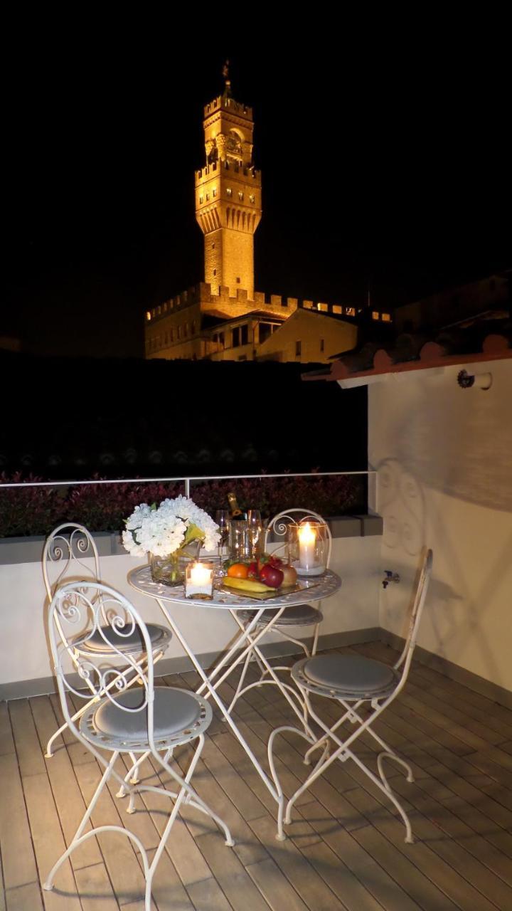 Ferienwohnung "Palazzo Signoria" Luxury Loft/Apt With Panoramic Terrace Florenz Exterior foto
