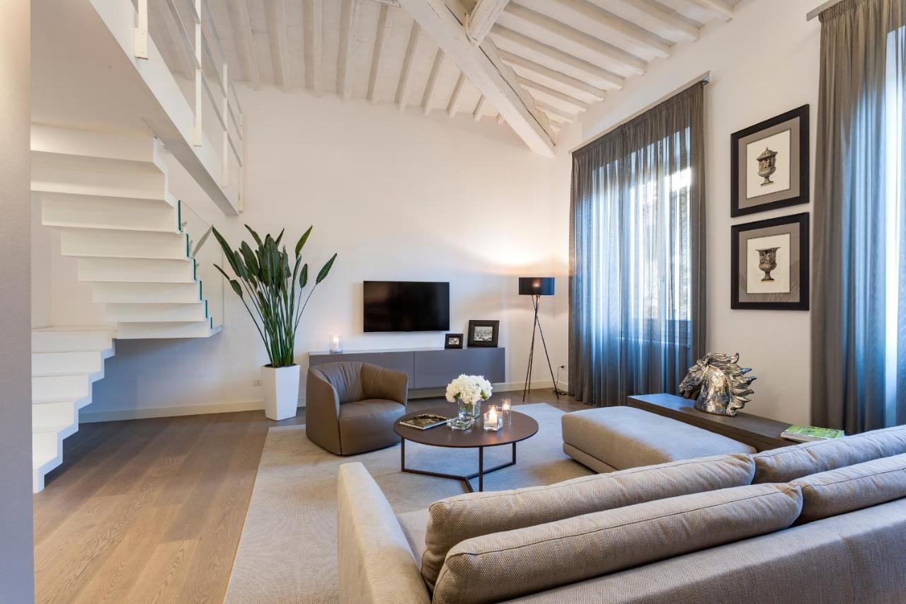 Ferienwohnung "Palazzo Signoria" Luxury Loft/Apt With Panoramic Terrace Florenz Exterior foto